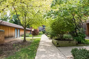 2161 Pauline Ct, Ann Arbor, MI 48103 - Photo 37