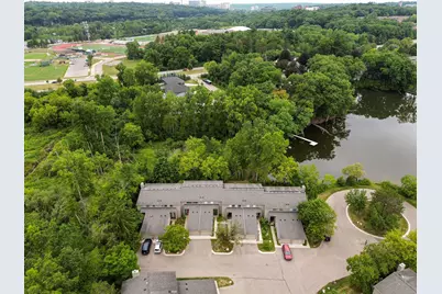 605 Watersedge Drive, Ann Arbor, MI 48105 - Photo 43
