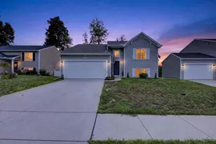 818 Strauss Ct, Greenville, MI 48838 - Photo 1