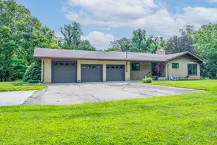 9254 Garr Rd, Berrien Springs, MI 49103 - Photo 5