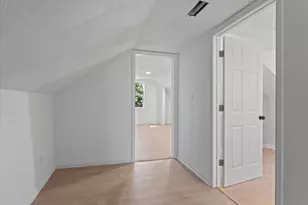 1118 Colfax Ave, Benton Harbor, MI 49022 - Photo 27