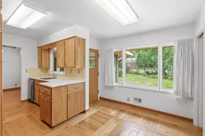 1110 Dwillard Drive, Kalamazoo, MI 49048 - Photo 11