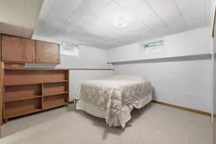 1110 Dwillard Dr, Kalamazoo, MI 49048 - Photo 25