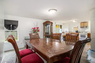 196 N Gardner Ave, Battle Creek, MI 49037 - Photo 9
