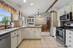 95 Windflower St NE, Comstock Park, MI 49321 - Photo 9