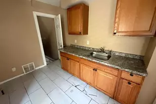 8878 Evergreen Ave, Detroit, MI 48228 - Photo 5