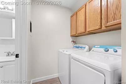15588 Dupage Boulevard, Taylor, MI 48180 - Photo 5