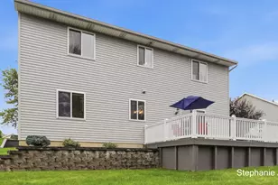 663 Ridgefield Dr, Coopersville, MI 49404 - Photo 33