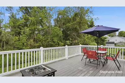 663 Ridgefield Drive, Coopersville, MI 49404 - Photo 31