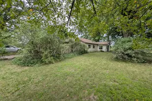130 N 4th St, Pierson, MI 49339 - Photo 27