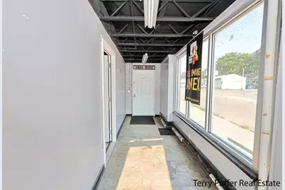 851 W Laketon Avenue #B, Muskegon, MI 49441 - Photo 3