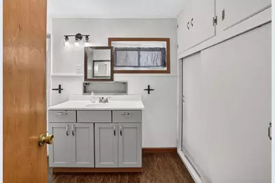 314 Decalb Street, Reed City, MI 49677 - Photo 9