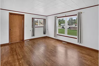 314 Decalb Street, Reed City, MI 49677 - Photo 11