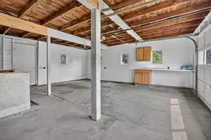 314 Decalb St, Reed City, MI 49677 - Photo 25