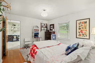 4309 Sunnybrook Dr, Kalamazoo, MI 49008 - Photo 17