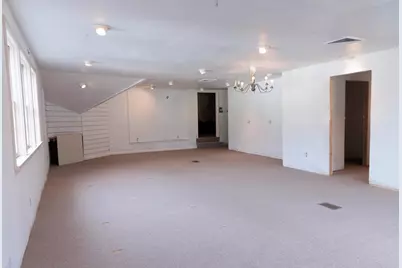 208 W Erie Street, Albion, MI 49224 - Photo 19