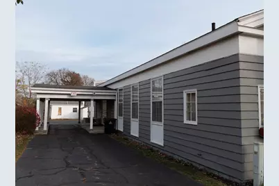 208 W Erie Street, Albion, MI 49224 - Photo 3