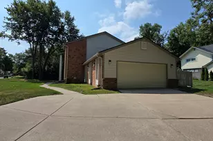 5310 Hauser Way, West Bloomfield, MI 48323 - Photo 51