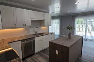 5310 Hauser Way, West Bloomfield, MI 48323 - Photo 5