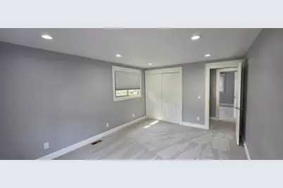 5310 Hauser Way, West Bloomfield, MI 48323 - Photo 37