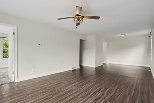 524 Charlotte Ave, Kalamazoo, MI 49048 - Photo 5
