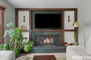 5738 Blaine Ave SE, Kentwood, MI 49508 - Photo 5