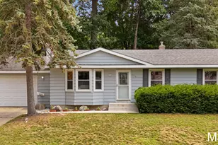 5738 Blaine Ave SE, Kentwood, MI 49508 - Photo 1