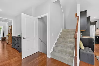 51103 Upland View Street, Canton, MI 48188 - Photo 9