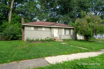 4623 Grantwood Avenue SE, Kentwood, MI 49508 - Photo 3