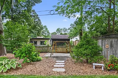 4591 Nakoma Drive, Okemos, MI 48864 - Photo 11