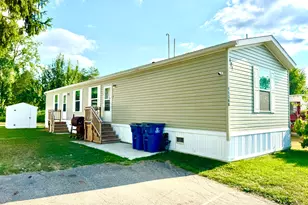 11366 Greenfield Dr, Galesburg, MI 49053 - Photo 1