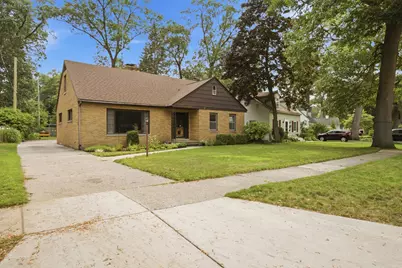 1631 Glen Avenue, Muskegon, MI 49441 - Photo 33