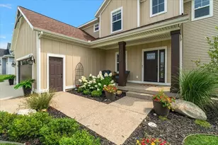 7160 Sugar Maple Dr, Hudsonville, MI 49426 - Photo 3