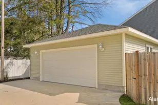 1188 4th St, Muskegon, MI 49441 - Photo 43