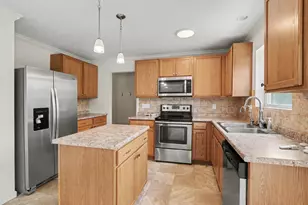 6351 Gabriella Trl, Kalamazoo, MI 49009 - Photo 5