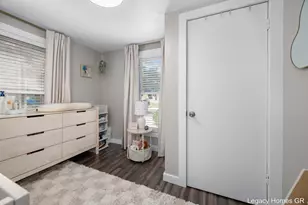 1042 Patton Ave NW, Grand Rapids, MI 49504 - Photo 11