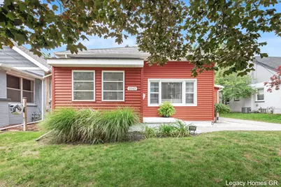 1042 Patton Avenue NW, Grand Rapids, MI 49504 - Photo 27