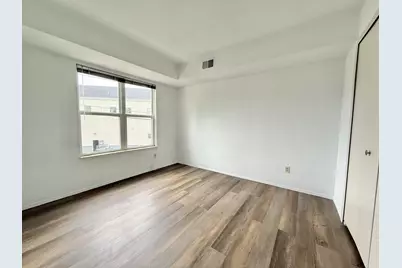 2203 S Huron Parkway S #4, Ann Arbor, MI 48104 - Photo 13