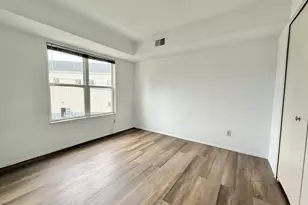2203 S Huron Parkway S, Ann Arbor, MI 48104 - Photo 13