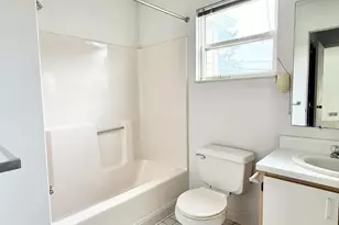 2203 S Huron Parkway S, Ann Arbor, MI 48104 - Photo 15