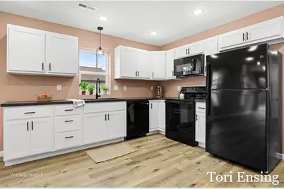 725 N Burgess Street, Greenville, MI 48838 - Photo 5