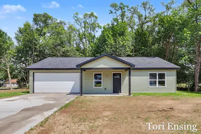 726 N Burgess Street, Greenville, MI 48838 - Photo 1