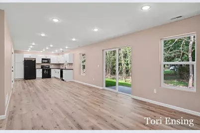 726 N Burgess Street, Greenville, MI 48838 - Photo 5