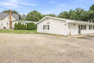 700 E State Street, Cassopolis, MI 49031 - Photo 19
