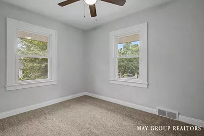 143 Burr Oak Street NE, Grand Rapids, MI 49505 - Photo 33