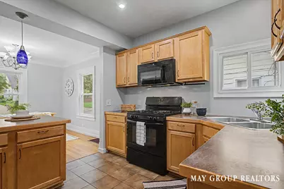 143 Burr Oak Street NE, Grand Rapids, MI 49505 - Photo 19