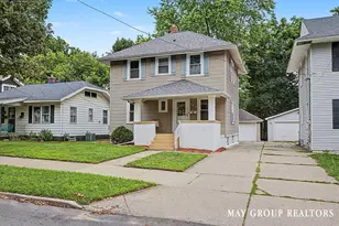 143 Burr Oak St NE, Grand Rapids, MI 49505 - Photo 1
