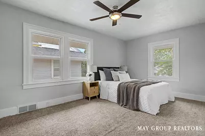 143 Burr Oak Street NE, Grand Rapids, MI 49505 - Photo 27