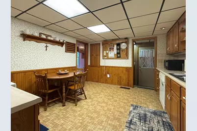 624 Helena Street, Dowagiac, MI 49047 - Photo 5