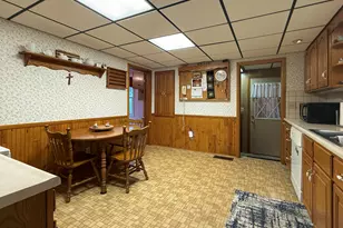 624 Helena St, Dowagiac, MI 49047 - Photo 5